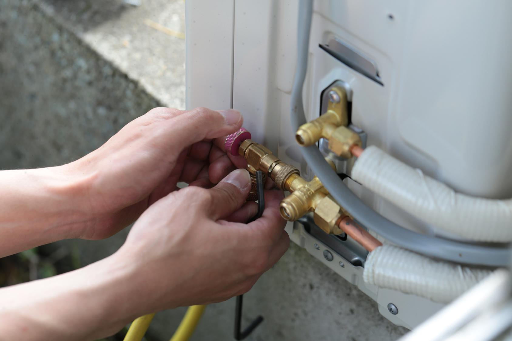 pose de système de climatisation unitaires coût Val-de-Reuil